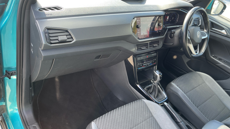 Volkswagen T-Cross 1.0 TSI 110 R-Line 5dr DSG Petrol Estate